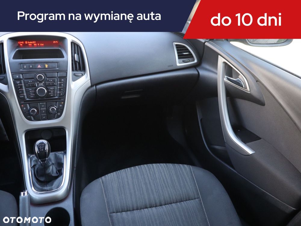 Opel Astra - 10