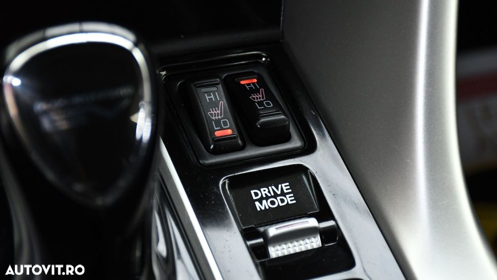 Mitsubishi Eclipse-Cross 4WD Plus - 21