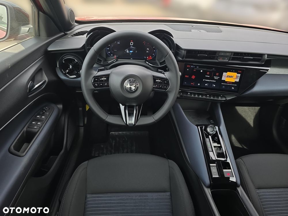 Alfa Romeo Junior 1.2 mHEV Ibrida eDCT - 20