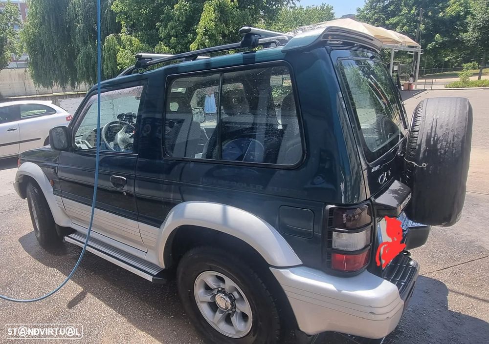 Mitsubishi Pajero 2.5 TDi GLS - 3