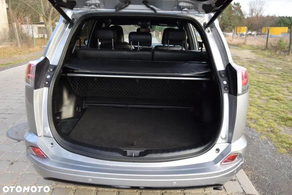 Toyota RAV4 Hybrid Selection 4x2 - 31