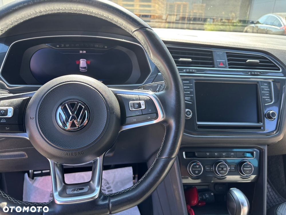 Volkswagen Tiguan 2.0 TSI 4Mot R-Style DSG - 9