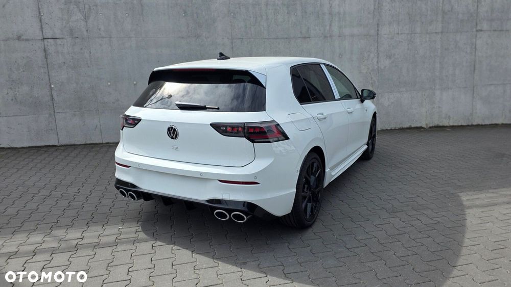 Volkswagen Golf - 3
