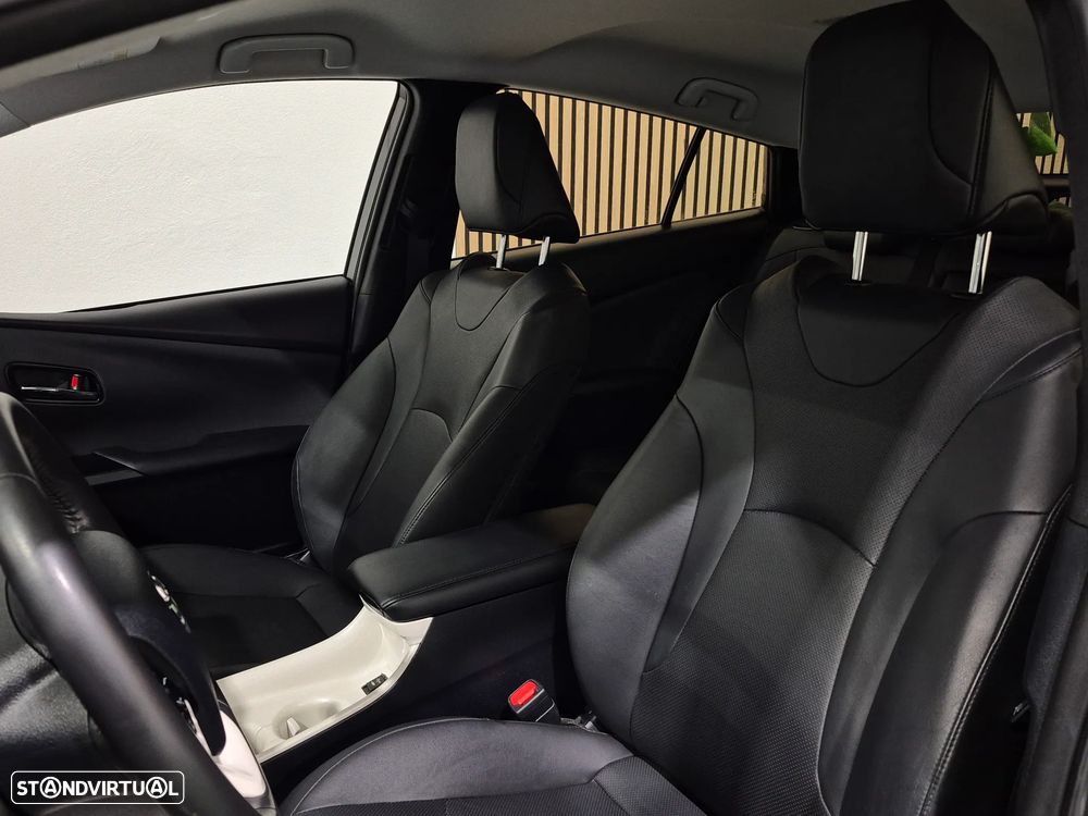 Toyota Prius 1.8 Luxury Pele - 36
