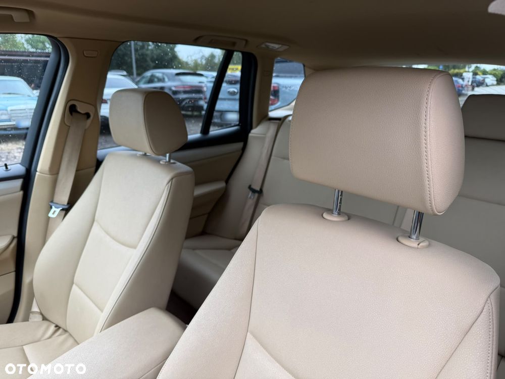 BMW X3 xDrive20i xLine - 25