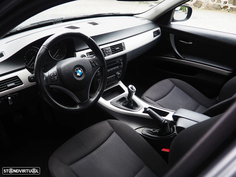 BMW 316 d - 17