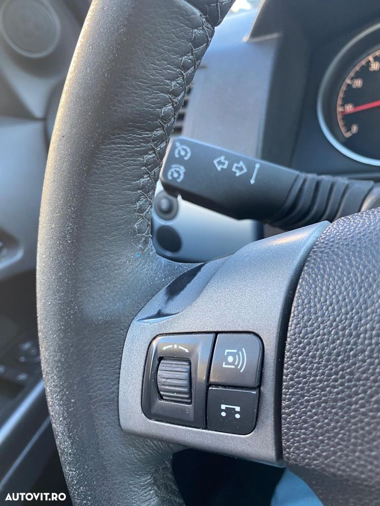 Opel Astra Classic Caravan 1.6i - 13