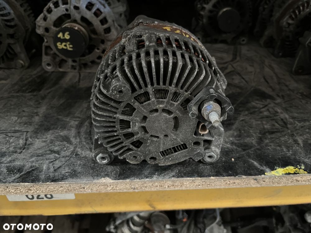 Alternator 2.0 DCI Renault Laguna III 8200960536 - 5