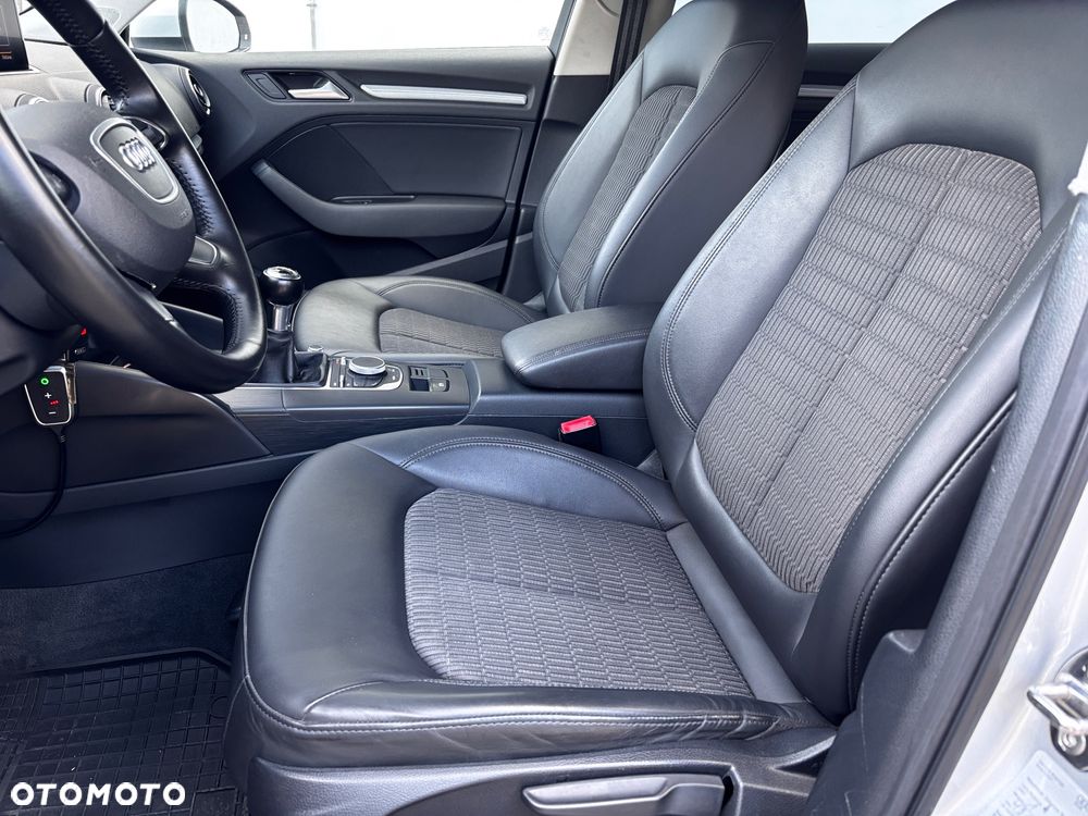 Audi A3 Sportback 1.4 TFSI cylinder on demand Attraction - 33