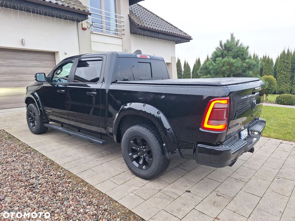 RAM 1500 Crew Cab Shortbed Bighorn - 13