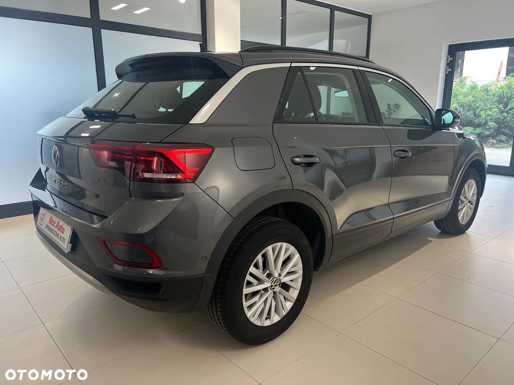 Volkswagen T-Roc 1.5 TSI Life DSG - 8