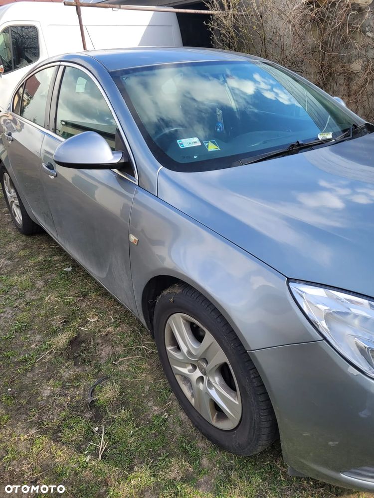 Opel Insignia 1.8 - 1