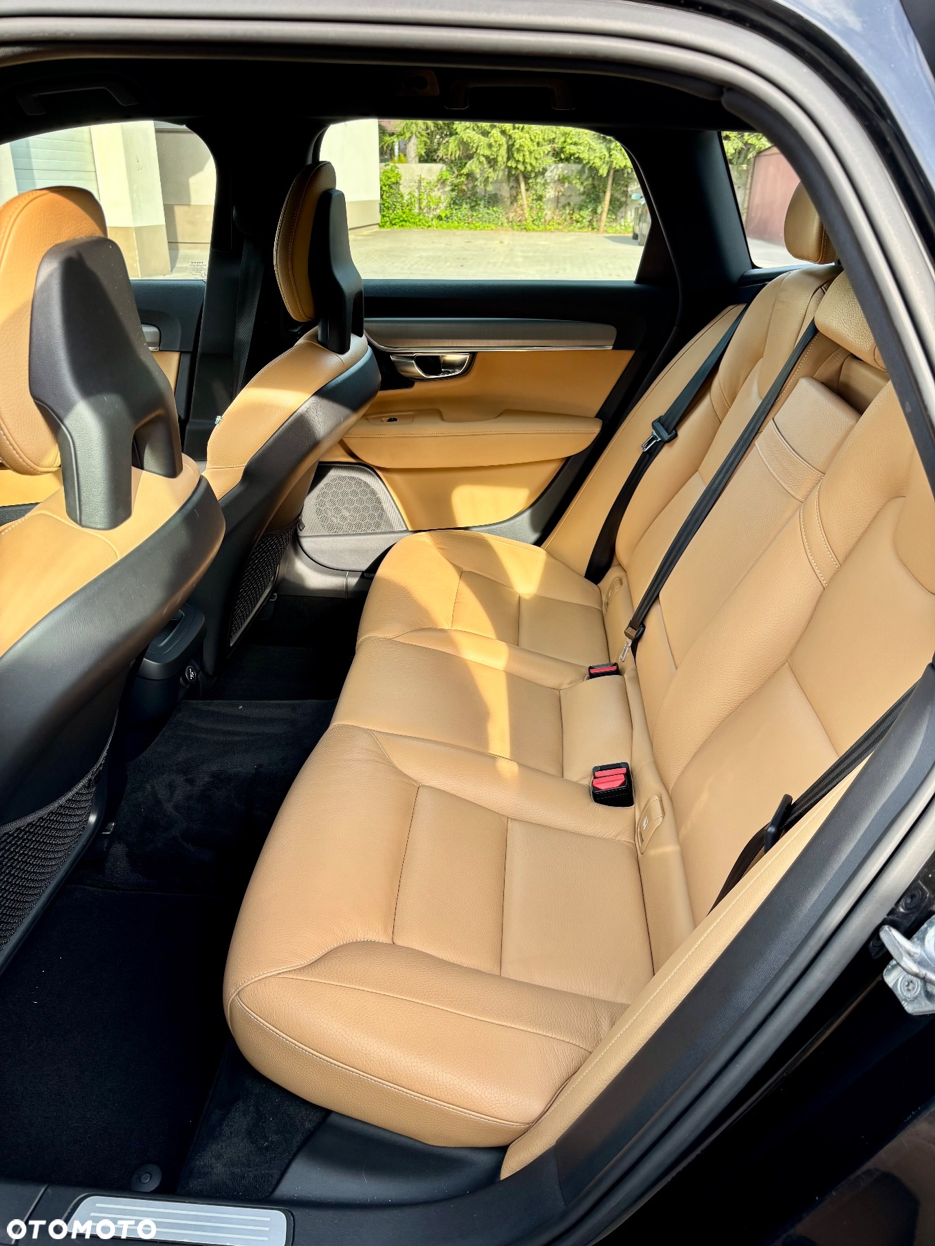 Volvo V90 D5 SCR AWD Momentum Pro - 11