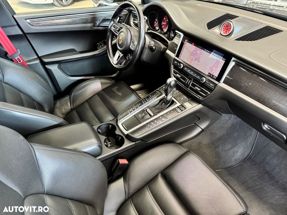Porsche Macan GTS PDK - 13