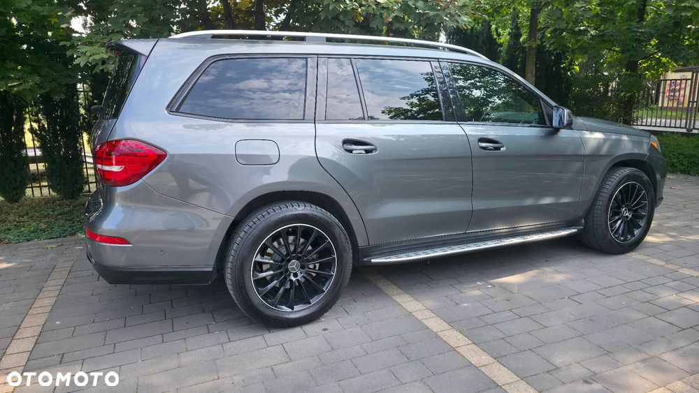 Mercedes-Benz GLS 400 4-Matic - 4