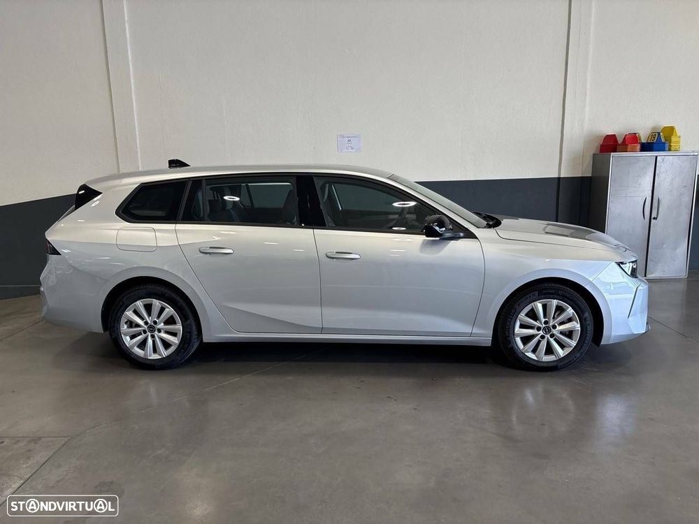 Opel Astra 1.5 D Edition Aut. - 4