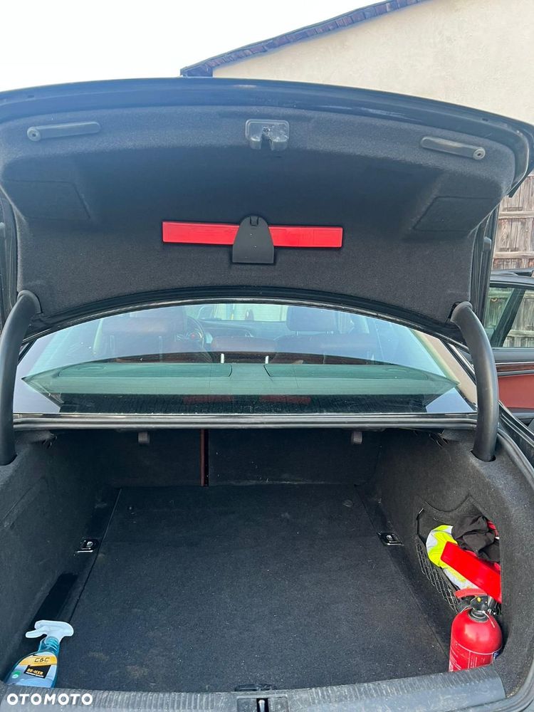 Audi A4 Limousine - 8