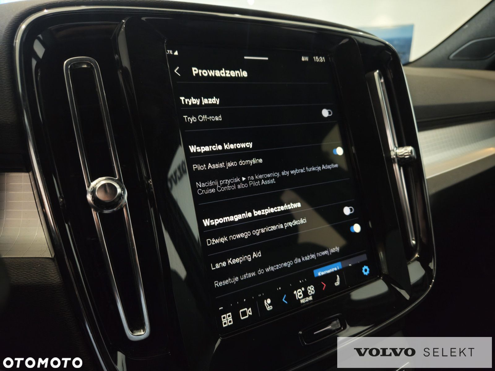 Volvo XC 40 - 21