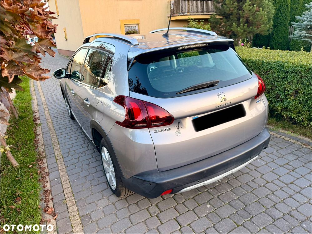 Peugeot 2008 PureTech 110 Stop&Start EAT6 Allure - 11