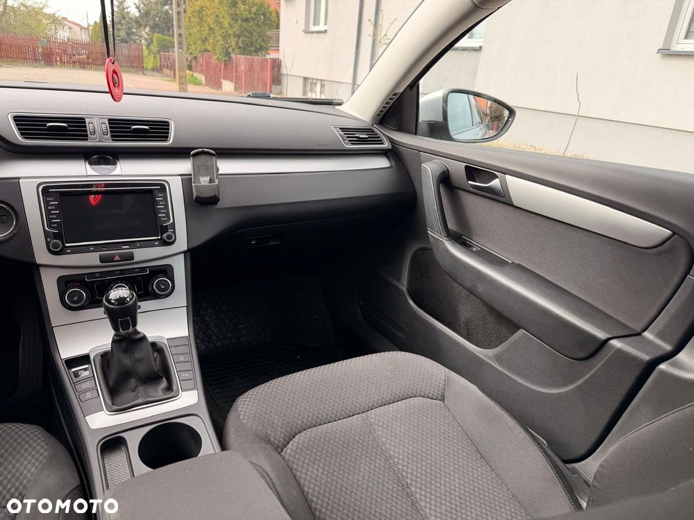 Volkswagen Passat 2.0 TDI Comfortline CityLine - 8