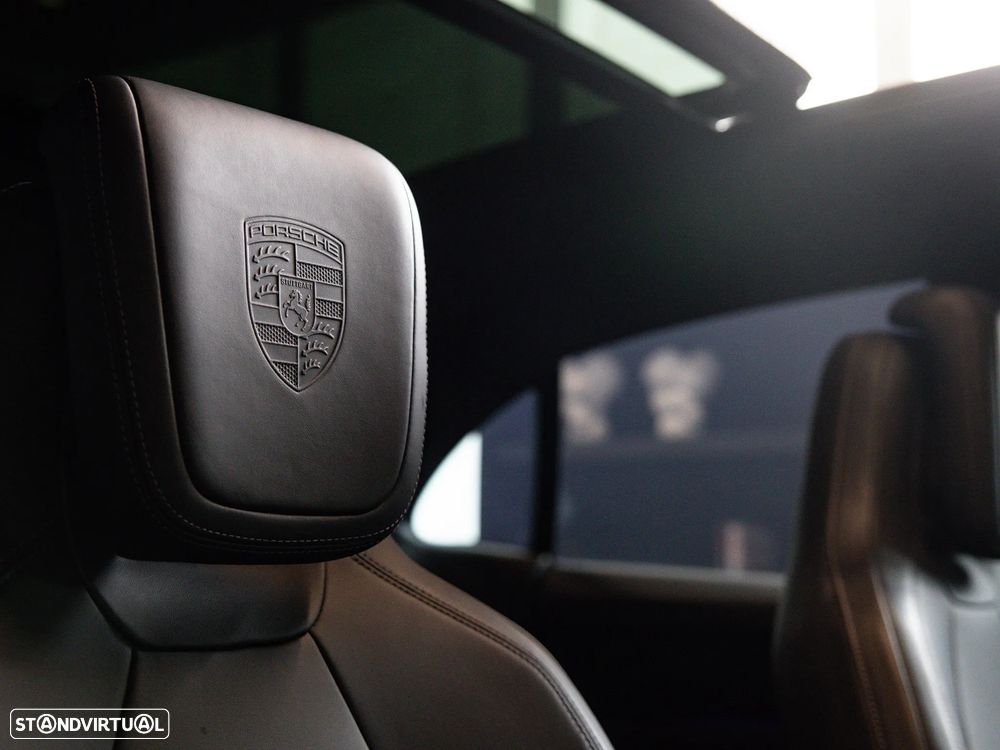Porsche Macan Electric 4 - 43
