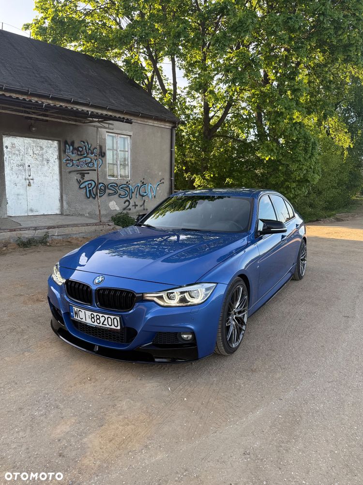 BMW Seria 3 320d M Sport - 2