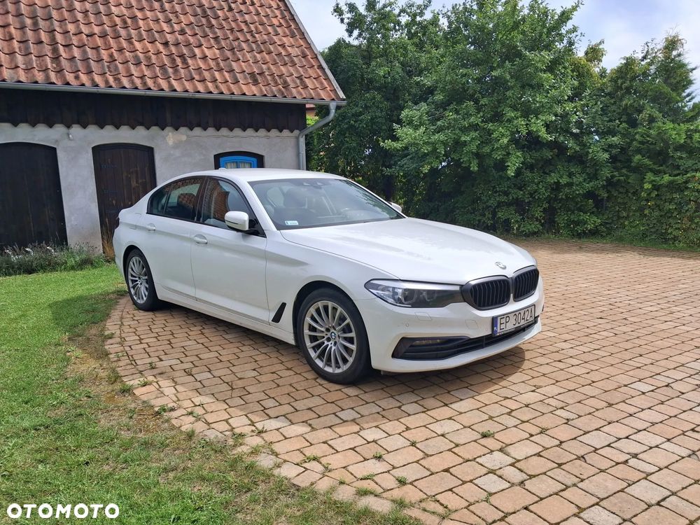 BMW Seria 5 530i xDrive Sport Line sport - 18