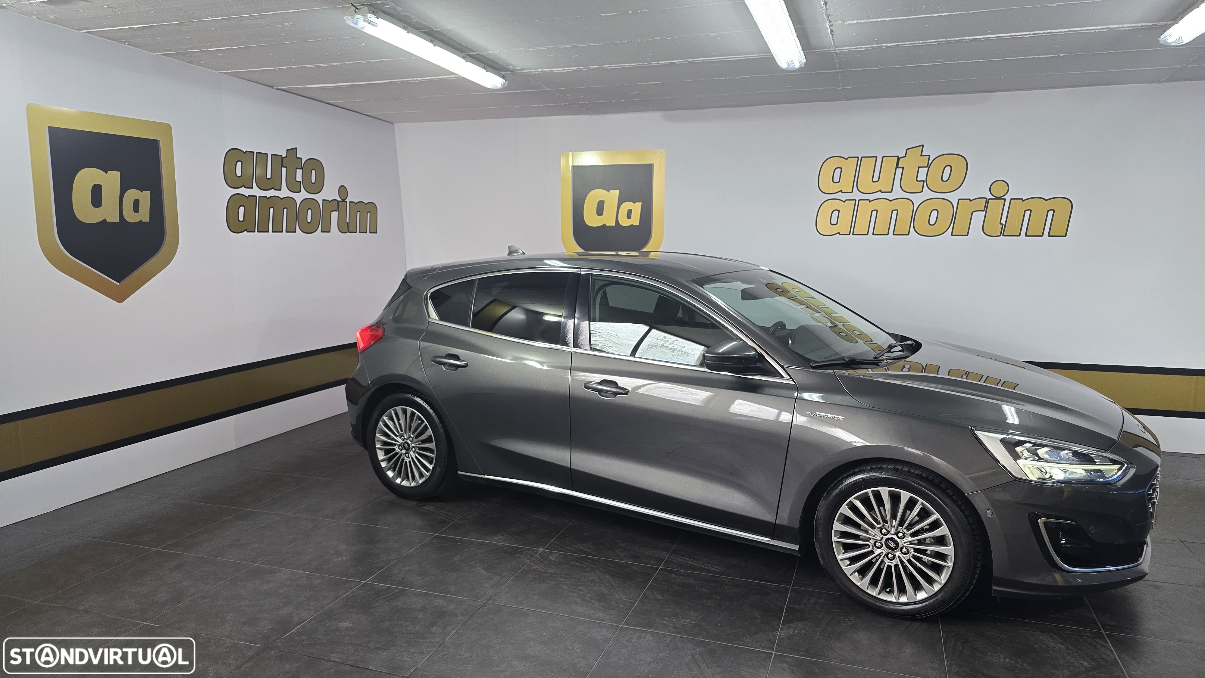 Ford Focus 1.5 EcoBoost Vignale - 4