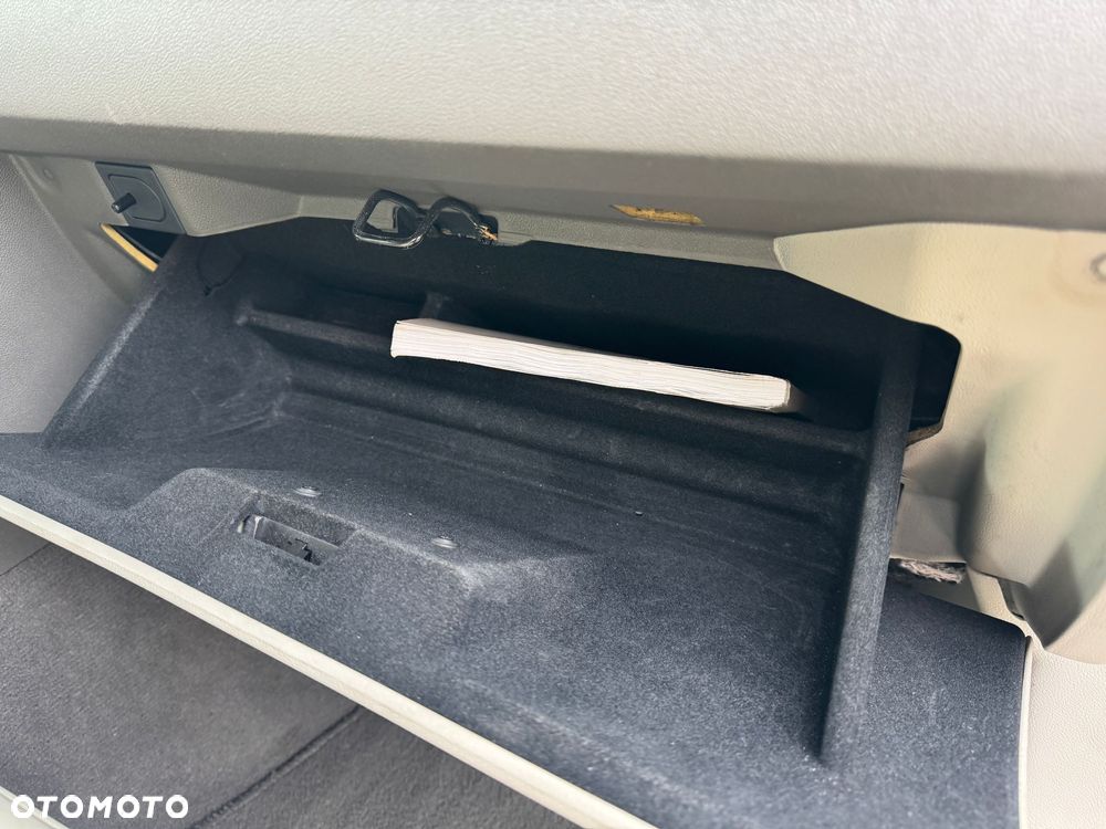 Chrysler 300C 3.0 CRD DPF Automatik - 27