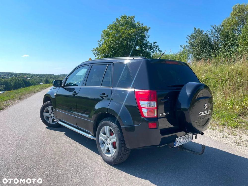 Suzuki Grand Vitara 1.9 DDiS - 11