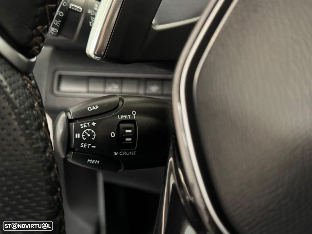 Peugeot 5008 1.5 BlueHDi GT Line EAT8 - 20