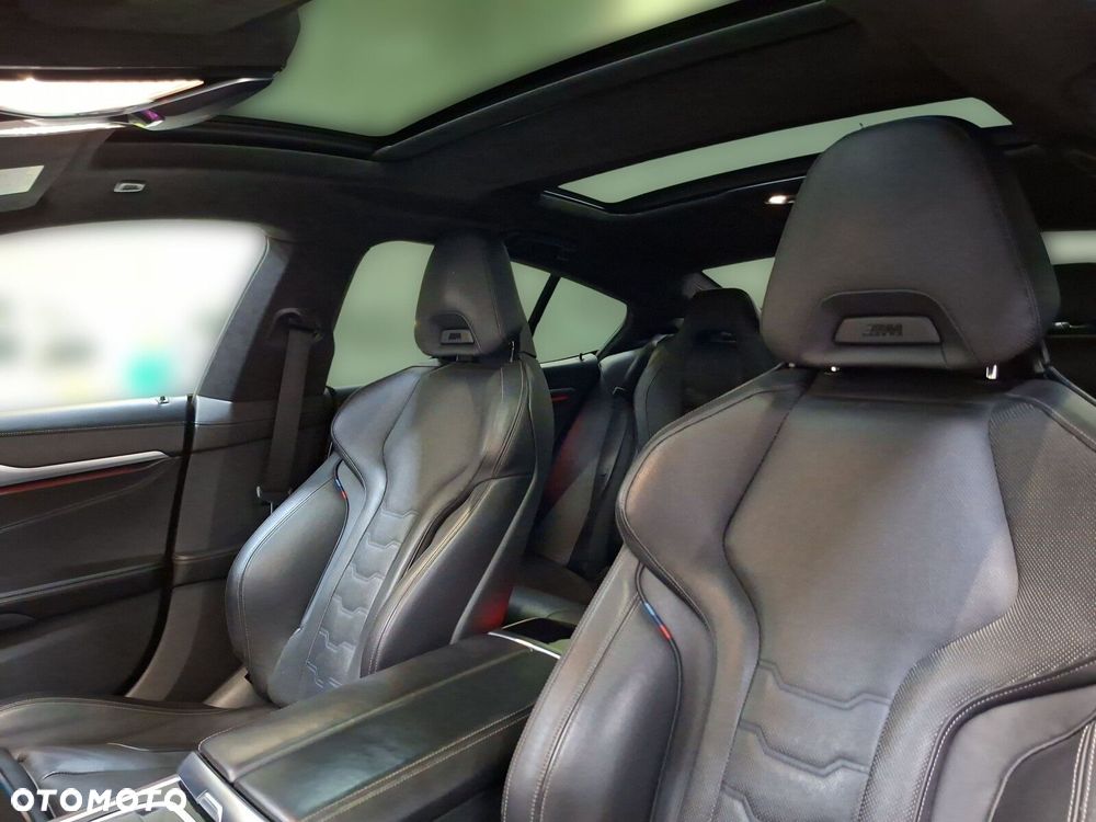BMW Seria 8 - 13