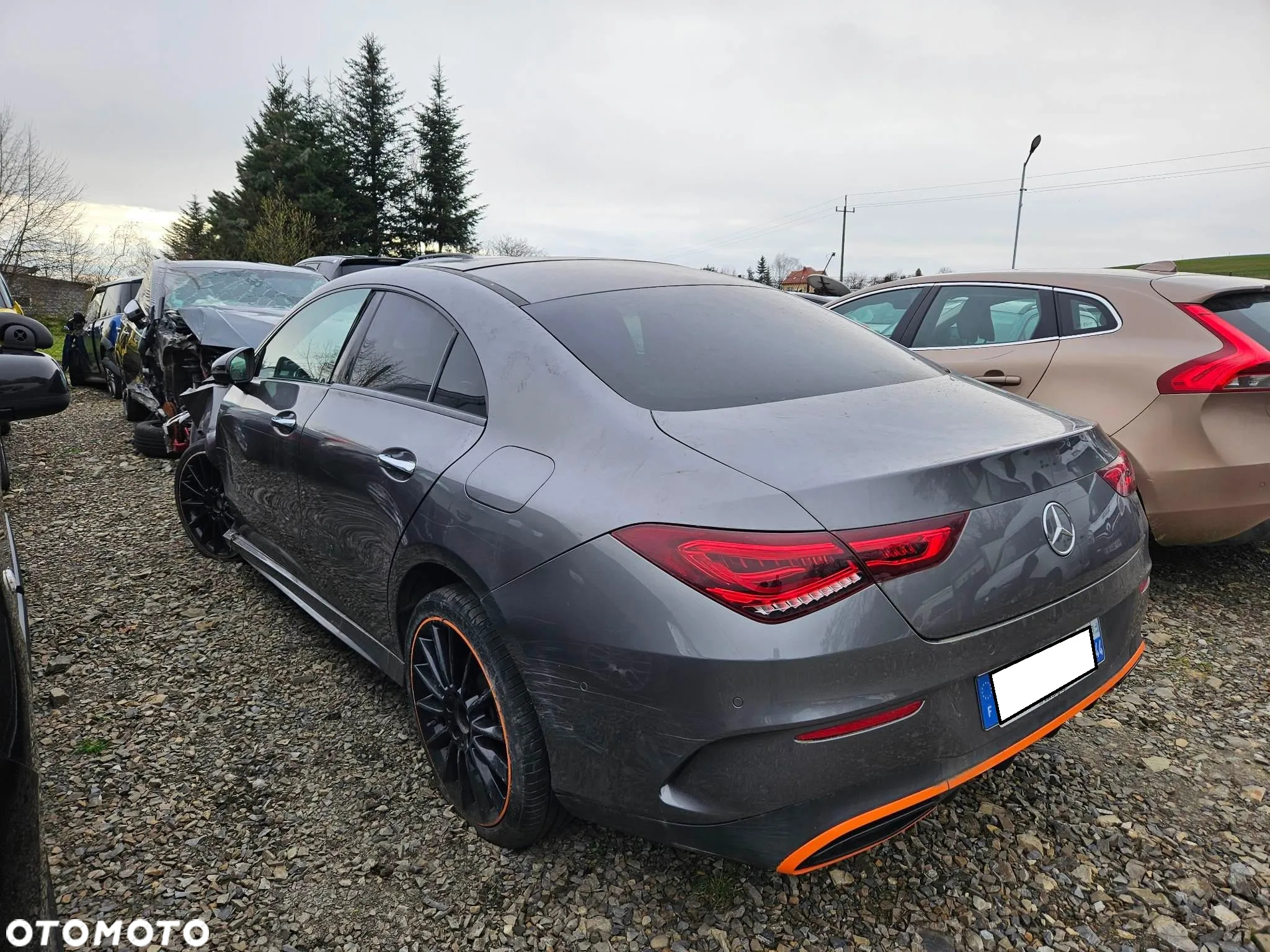 Mercedes-Benz CLA 200 7G-DCT Edition 1 - 3