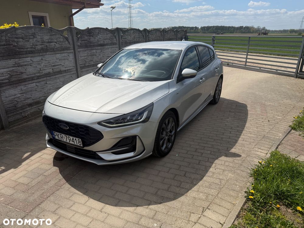 Ford Focus 1.0 EcoBoost Hybrid ST-LINE X - 1