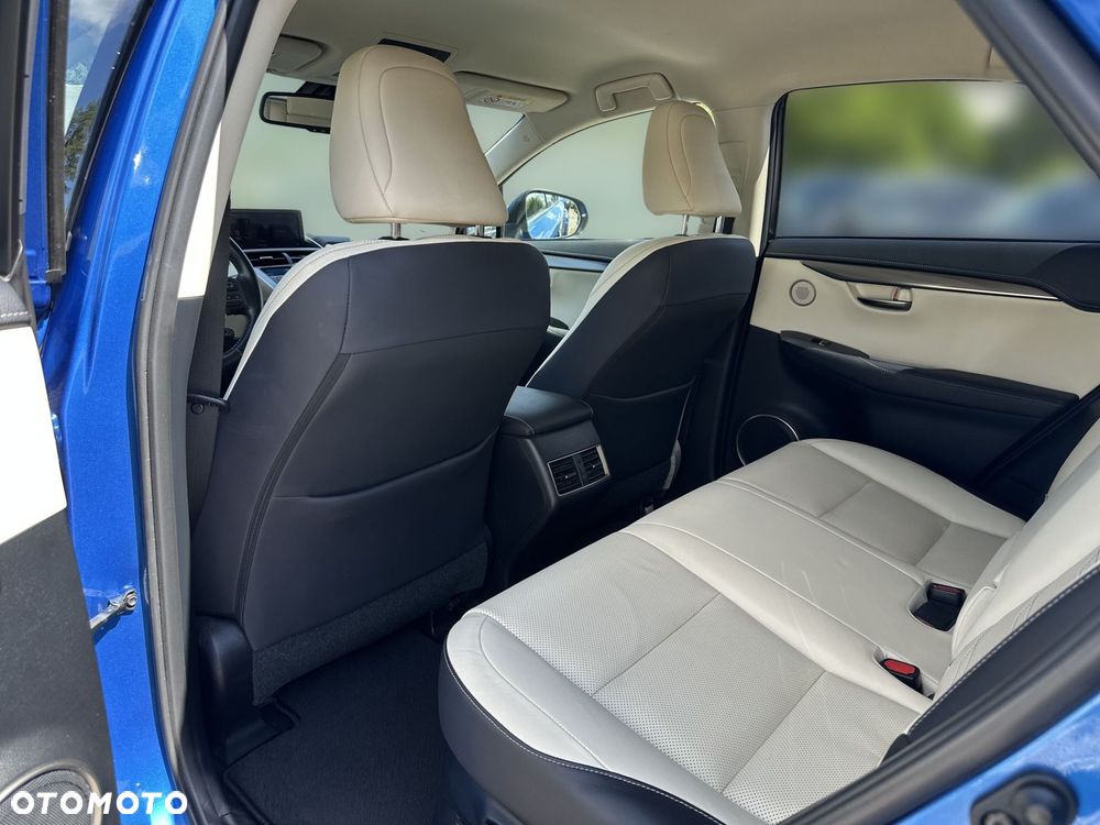 Lexus NX 300 Comfort AWD - 11