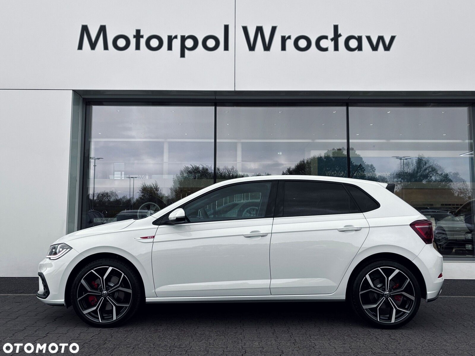Volkswagen Polo - 3