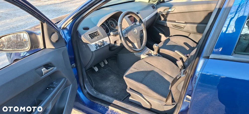 Opel Astra 1.7 CDTI Cosmo - 8