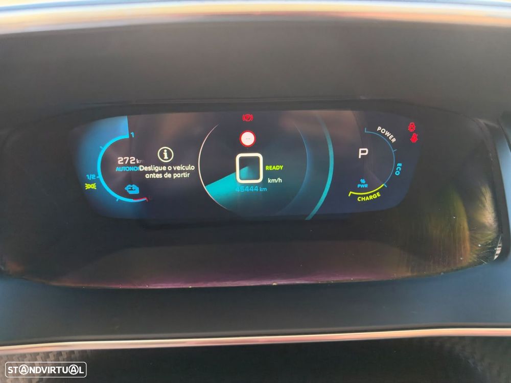 Peugeot e-2008 50 kWh GT Line - 16
