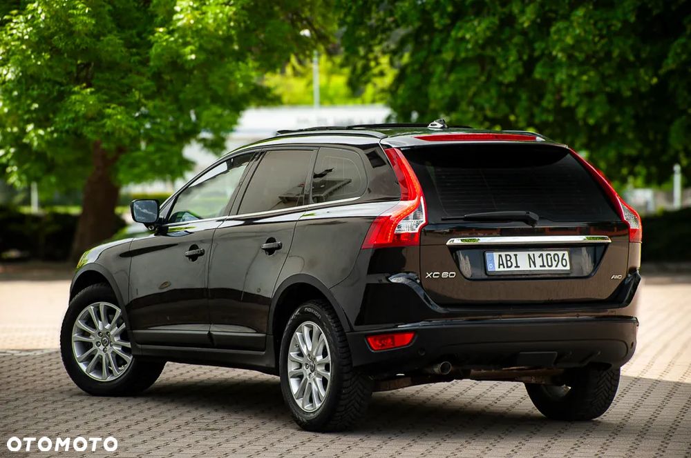 Volvo XC 60 D5 AWD - 17