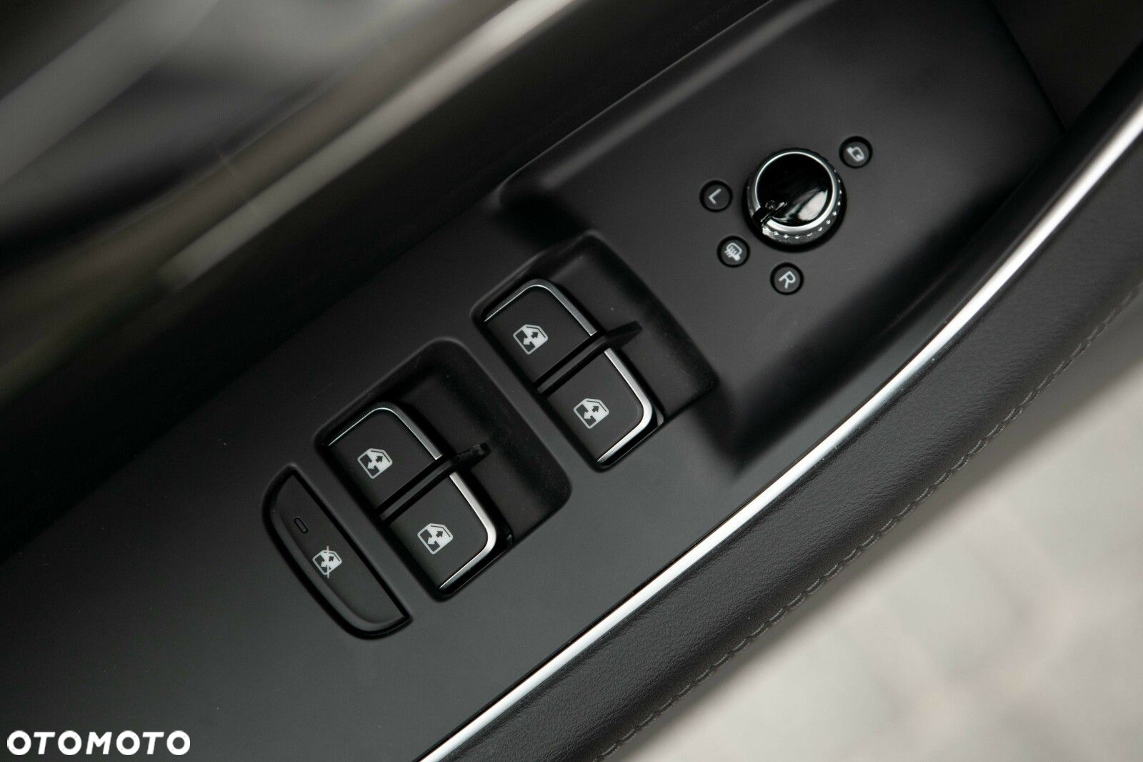 Hongqi HS5 - 16