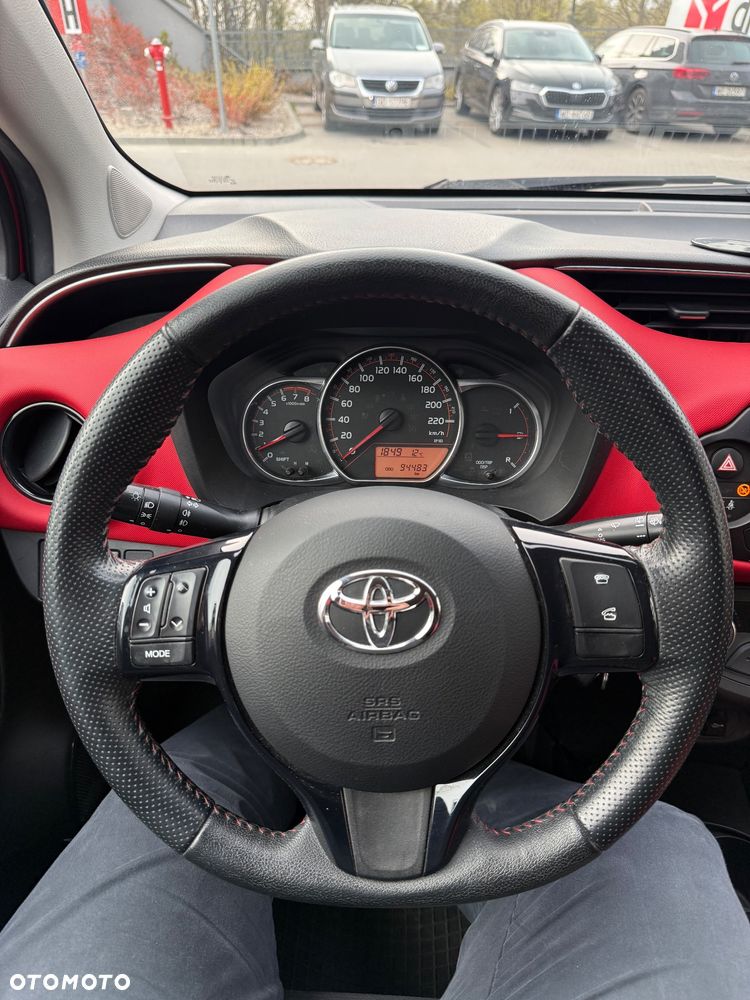 Toyota Yaris 1.33 Dynamic - 5