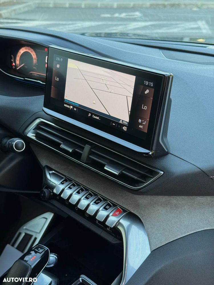 Peugeot 3008 1.6 PureTech S&S EAT8 GT - 12