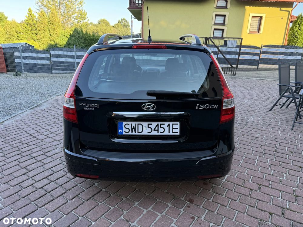 Hyundai i30 i30cw 1.4 blue Comfort - 39