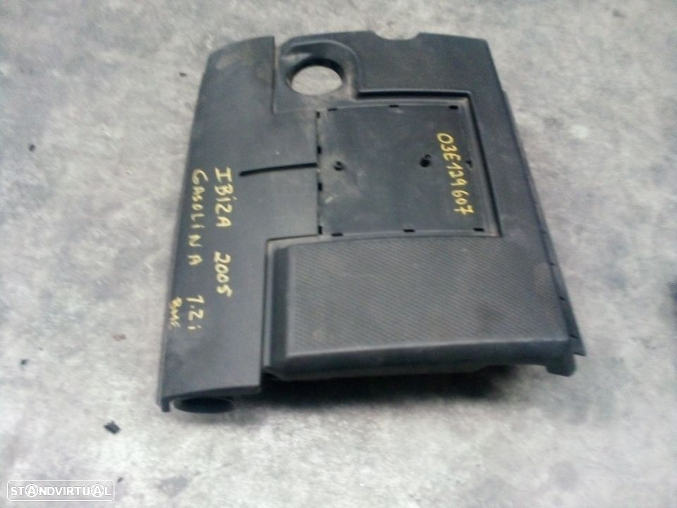 Tampa de motor Seat Ibiza 2005 Ref: 03E 129 607 - 4