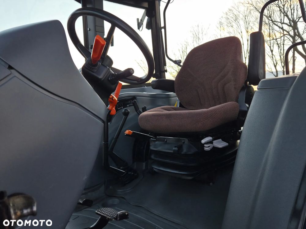 New Holland TL100A - 22