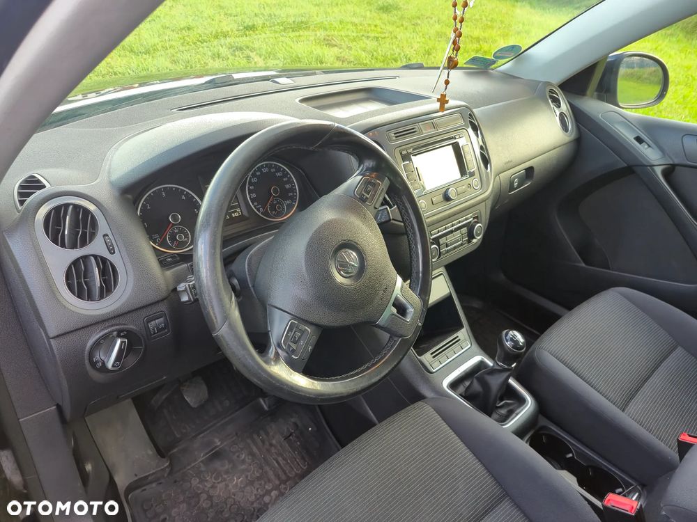 Volkswagen Tiguan - 5