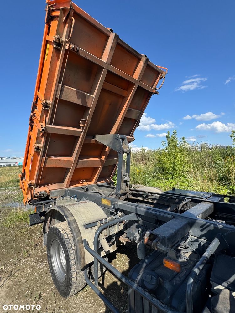Iveco Eurocargo 120E18 wywrotka HDS HMF łyżka chwytak - 13