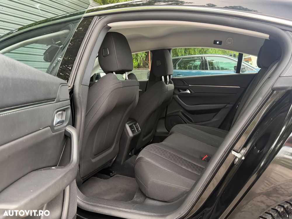 Peugeot 508 BlueHDi 130 EAT8 Active - 14