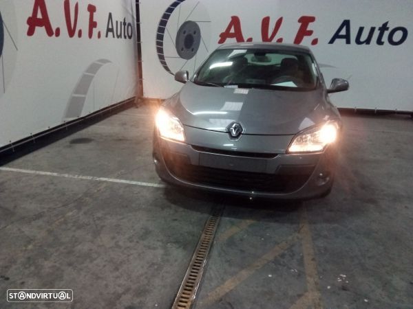 Para Peças Renault Megane Iii Hatchback (Bz0/1_) - 2