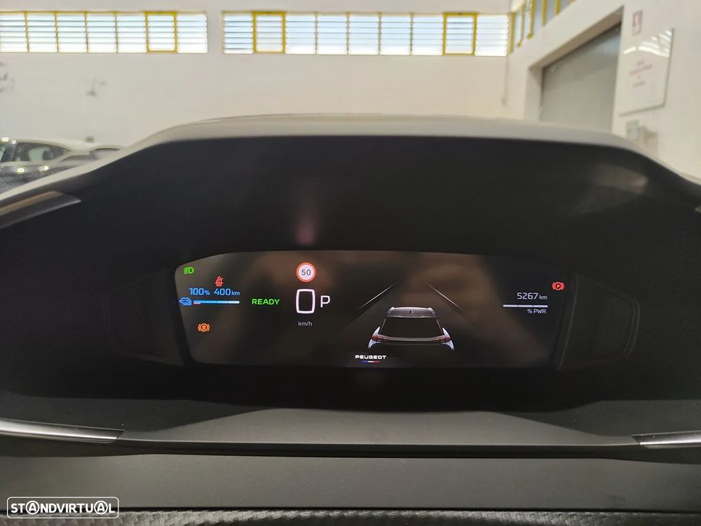 Peugeot e-2008 54 kWh Allure - 15